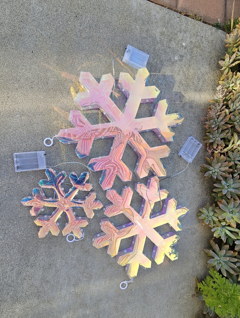 Target Set of 3 different size Snowflake Decoration Fantasy Winter Holiday Light